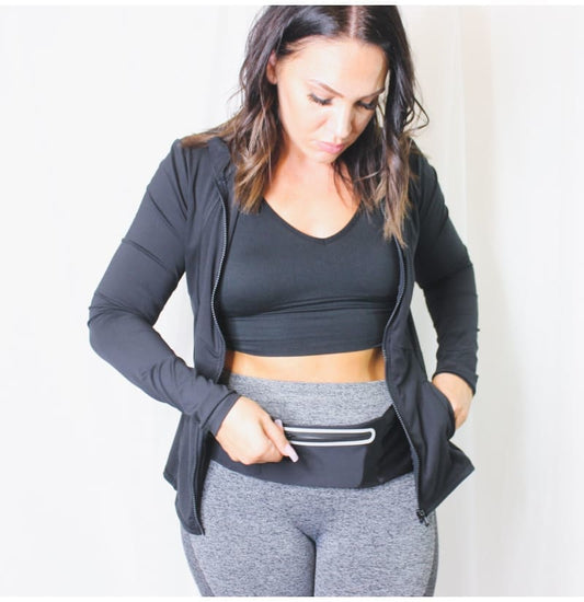 Flat Fanny Running Belt Black, Perfect For Workouts! Easy Storage For Your Phone, Keys, Cards,